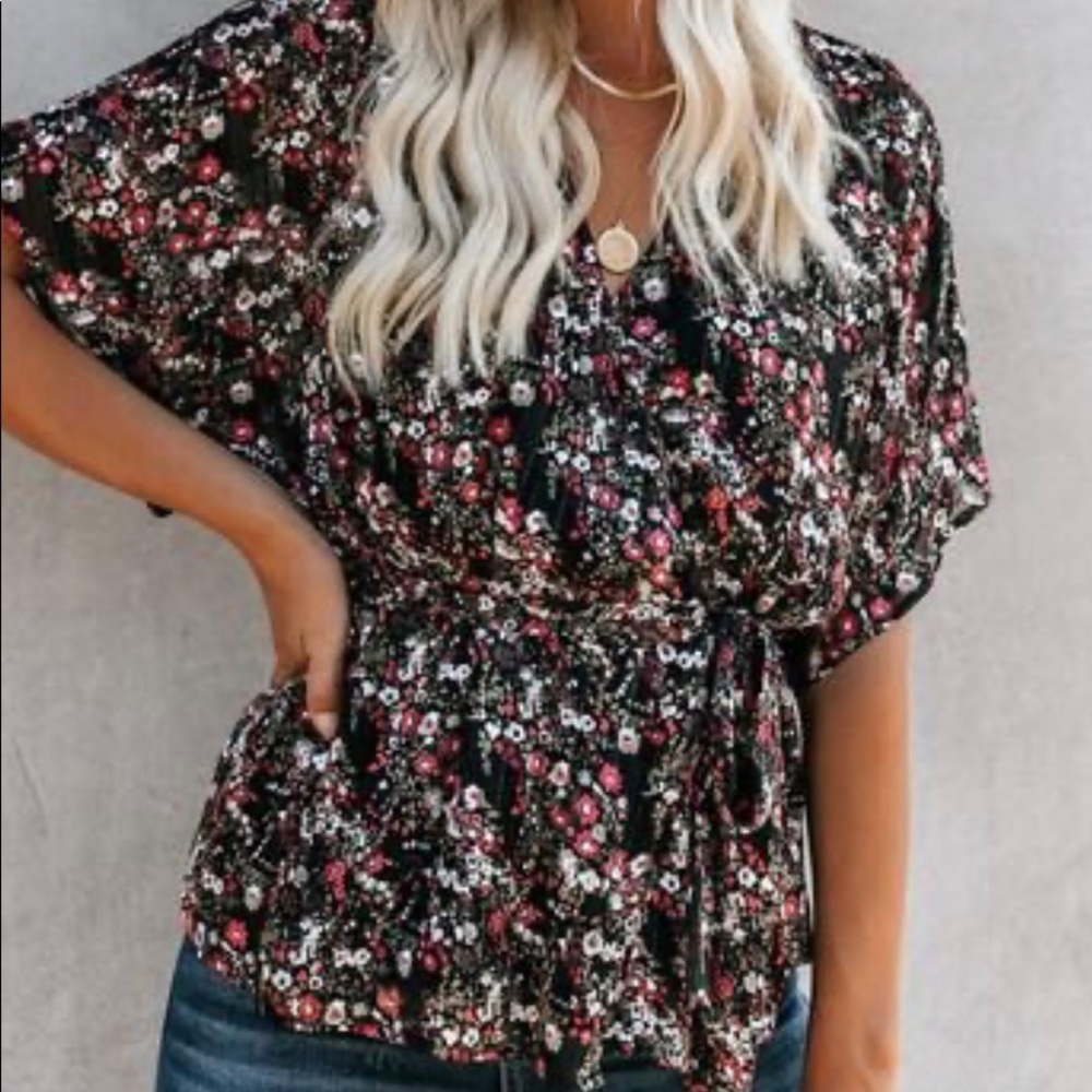 Back shimmer floral blouse